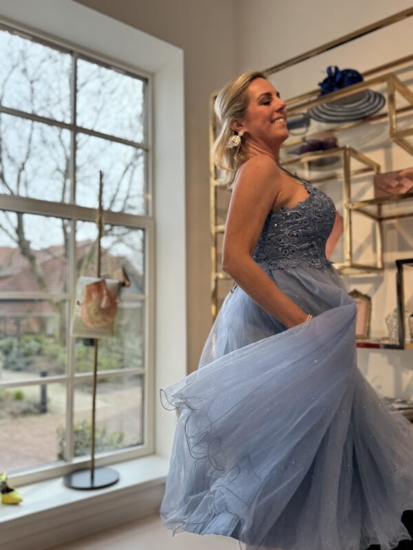 Prachtige korte jurk grijs/blauw