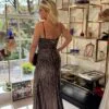 Bruine avondjurk met glitters