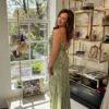 Prachtige pistache groene jurk met glitters